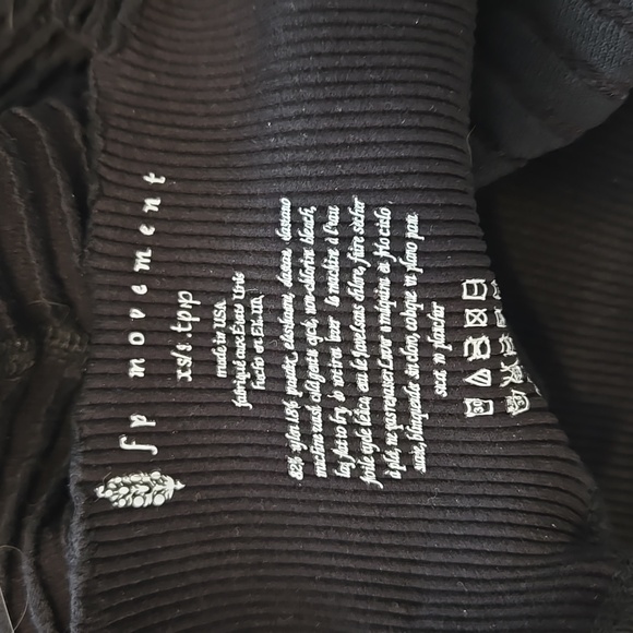 Free People movement textured running bike shorts high waist 🆕 XS/S - Picture 4 of 5